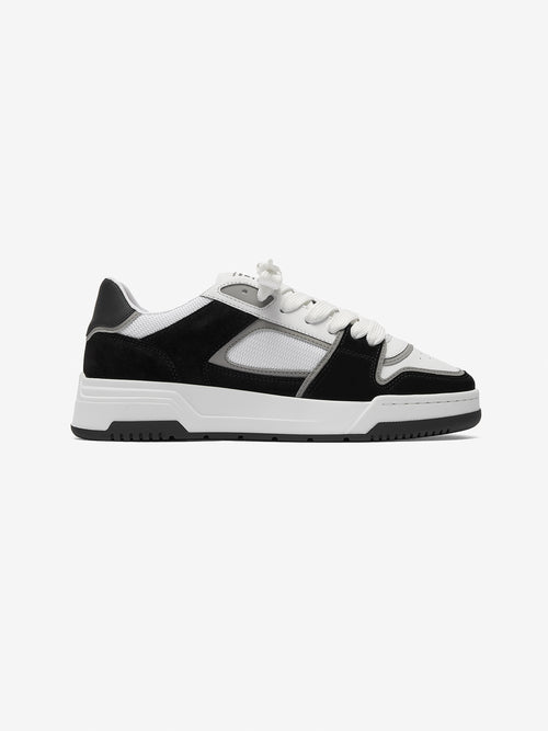 Black and white sneaker perfect for going out