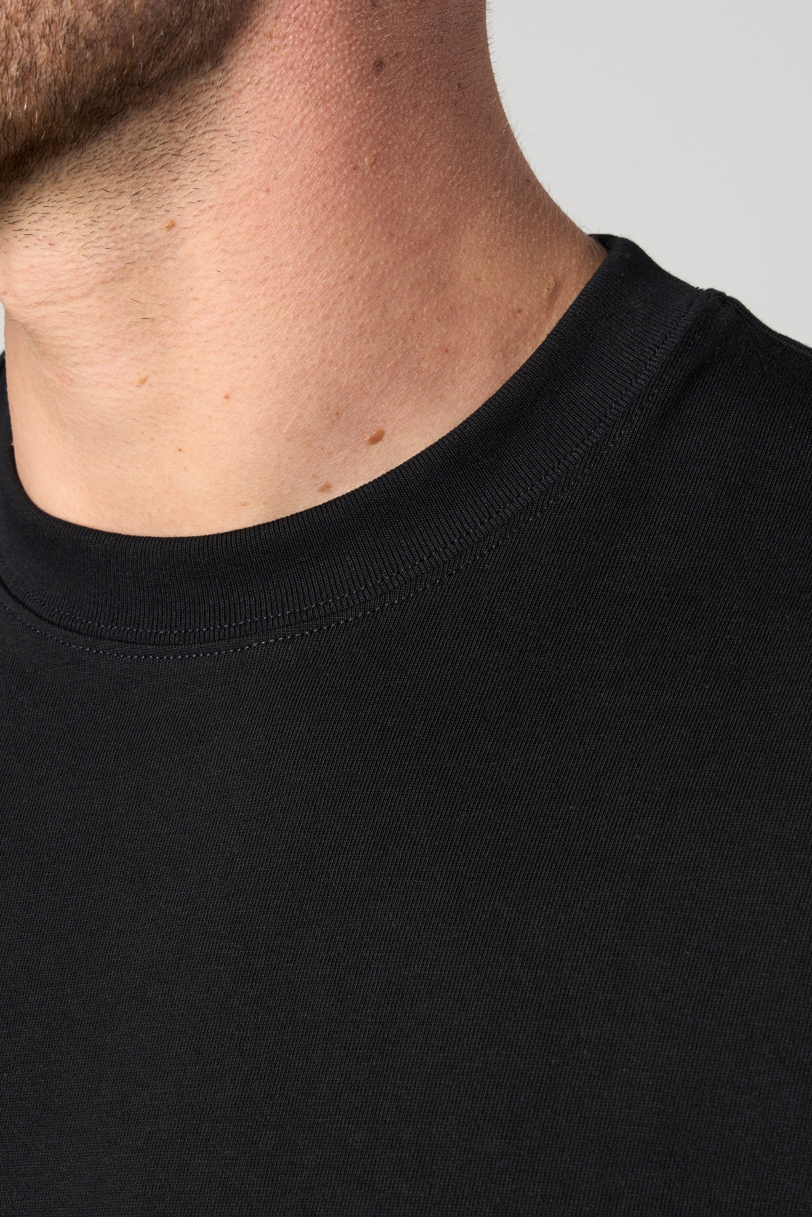 Bird Graphic T-shirt Black