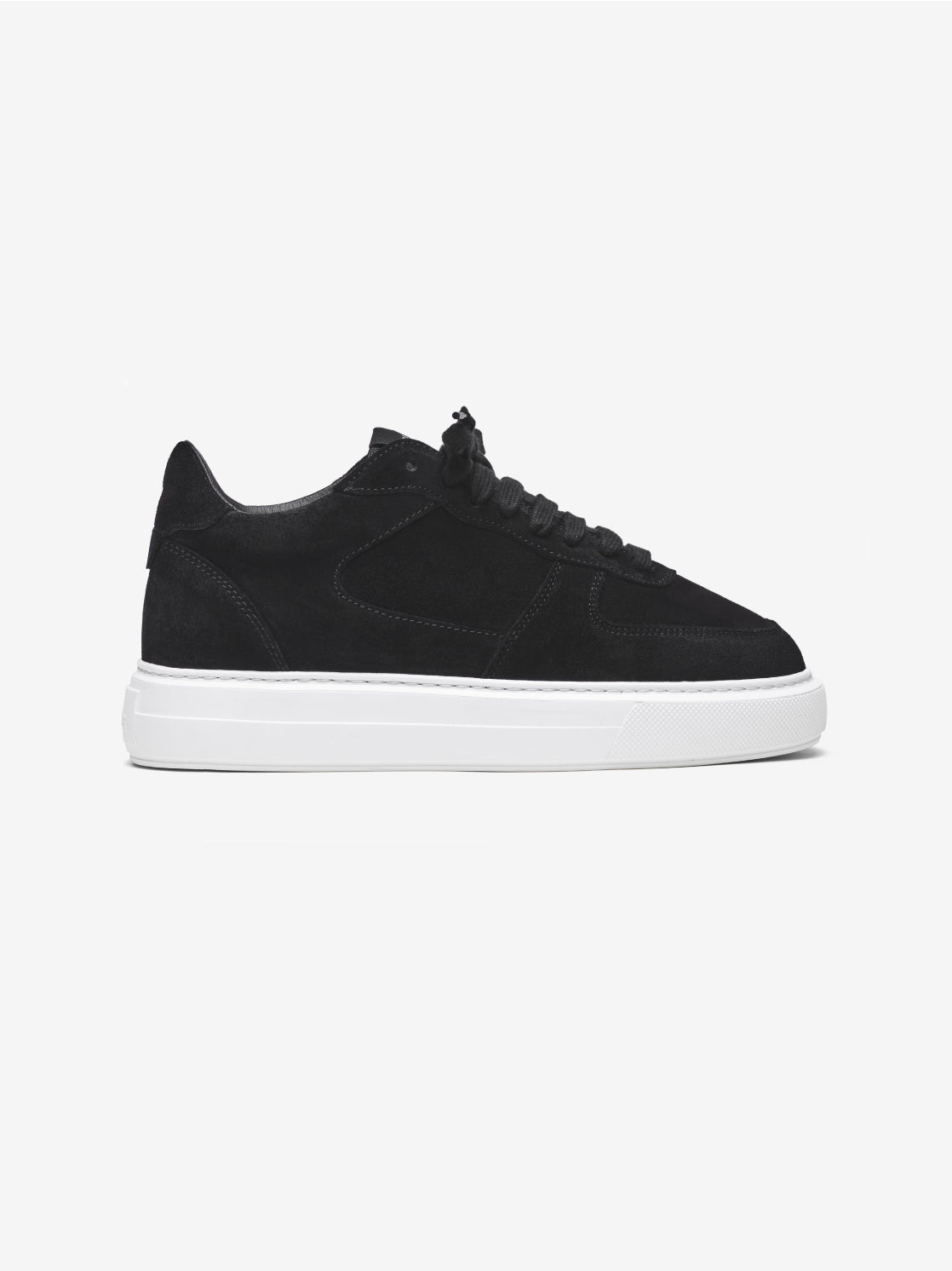 Court Trainer Black Suede